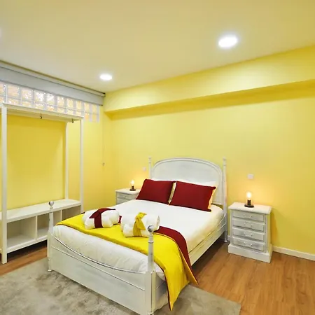 Rh Charming Liberdade Ii Apartmán *