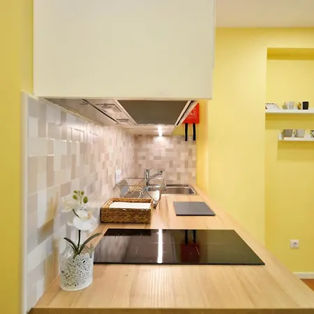 아파트 Rh Charming Liberdade Ii *