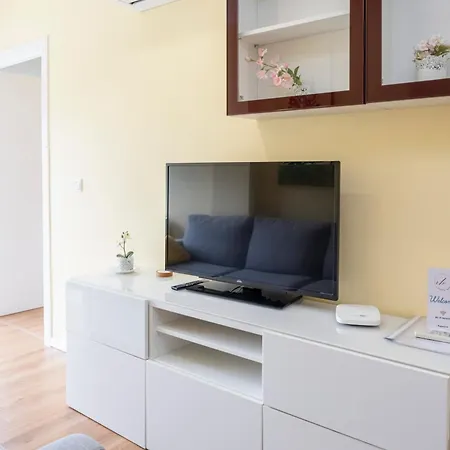 Rh Charming Liberdade Ii Apartman Braga